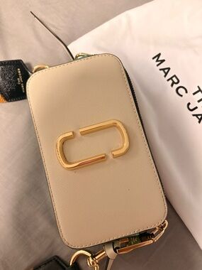 Marc Jacobs Two-Tone Tan and Black Leather Camera Bag